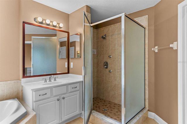 7627 RATHDOWN LANE, Wesley Chapel, FL 33544