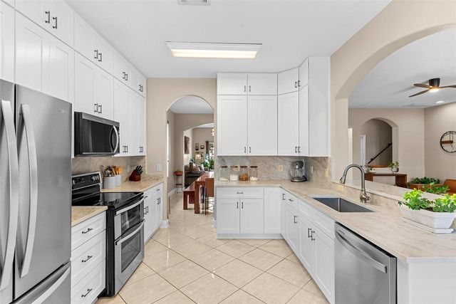 7627 RATHDOWN LANE, Wesley Chapel, FL 33544