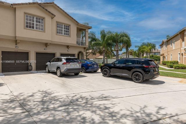 13216 SW 44th Street 11204, Miramar, FL 33027