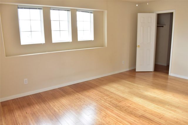 3610 Barkers Crossing Avenue, Houston, TX 77084