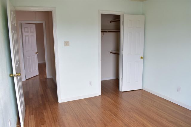 3610 Barkers Crossing Avenue, Houston, TX 77084