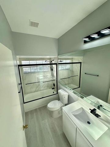 7660 Mansfield Hollow Road, Delray Beach, FL 33446