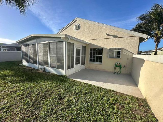 7660 Mansfield Hollow Road, Delray Beach, FL 33446