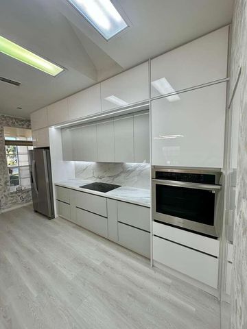 7660 Mansfield Hollow Road, Delray Beach, FL 33446