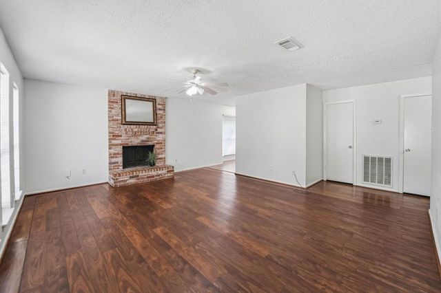 4542 Algernon Drive, Spring, TX 77373