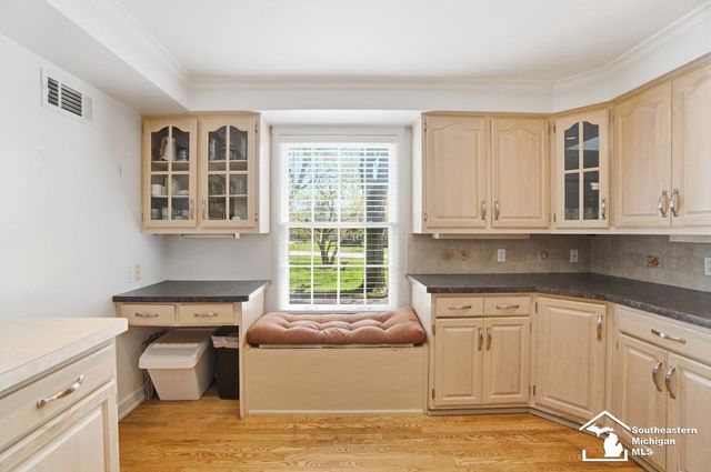 325 N Scott Street, Adrian, MI 49221