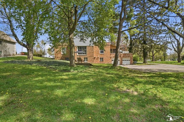 325 N Scott Street, Adrian, MI 49221