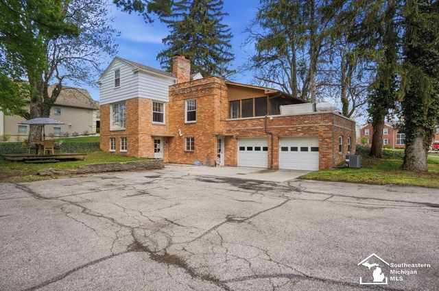 325 N Scott Street, Adrian, MI 49221