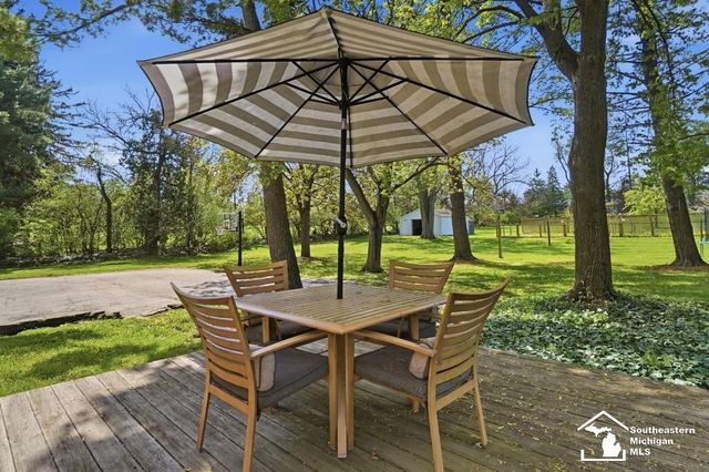 325 N Scott Street, Adrian, MI 49221