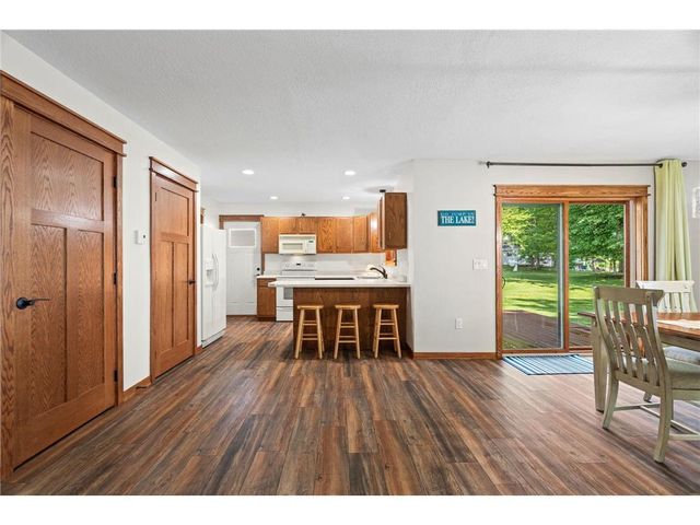 9559 N Mudhen Lake Drive, Siren, WI 54872