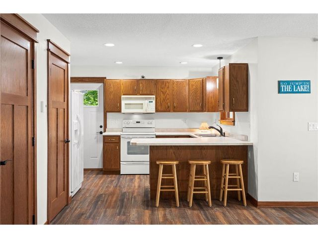 9559 N Mudhen Lake Drive, Siren, WI 54872