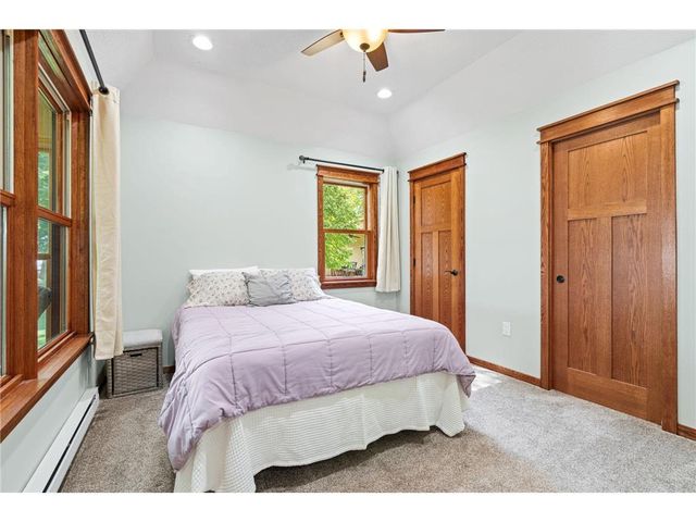 9559 N Mudhen Lake Drive, Siren, WI 54872