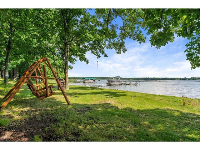 9559 N Mudhen Lake Drive, Siren, WI 54872