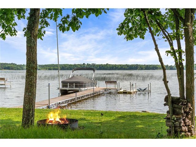 9559 N Mudhen Lake Drive, Siren, WI 54872