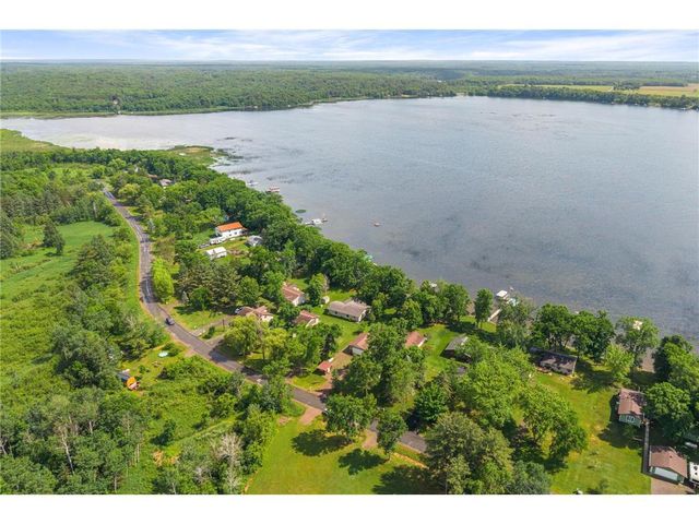 9559 N Mudhen Lake Drive, Siren, WI 54872