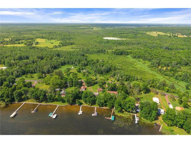 9559 N Mudhen Lake Drive, Siren, WI 54872
