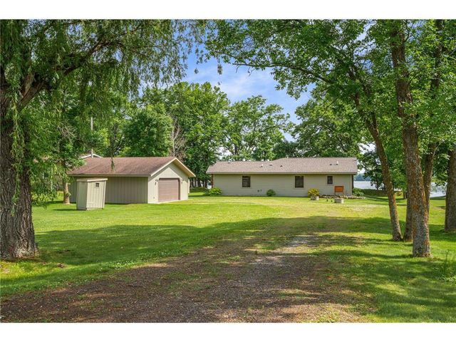 9559 N Mudhen Lake Drive, Siren, WI 54872