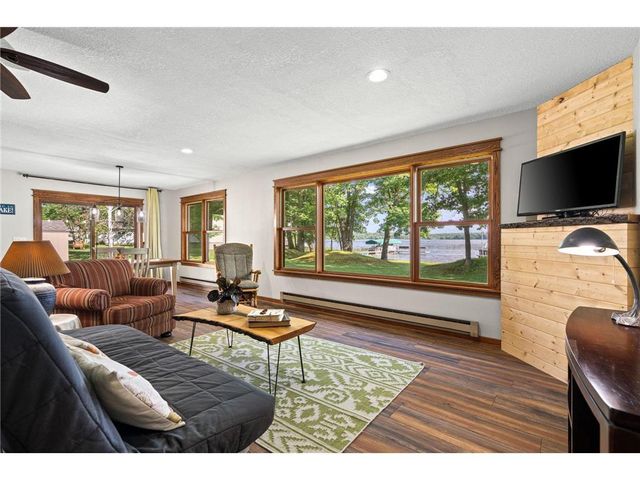 9559 N Mudhen Lake Drive, Siren, WI 54872