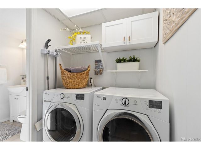 1140 Nottingham St, Lafayette, CO 80026