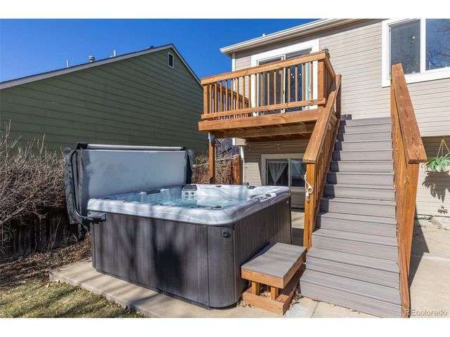 1140 Nottingham St, Lafayette, CO 80026