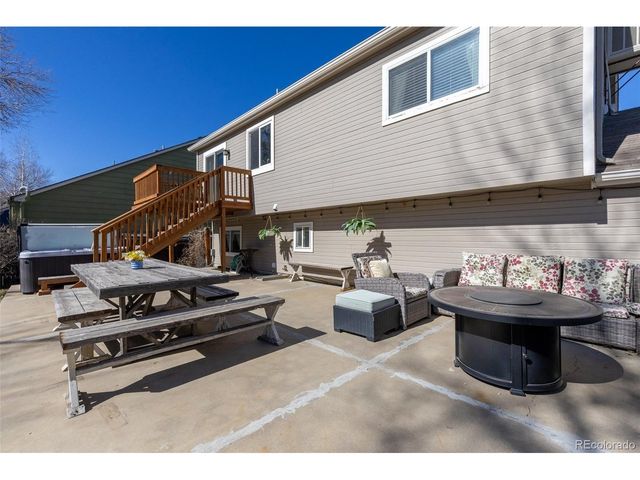 1140 Nottingham St, Lafayette, CO 80026