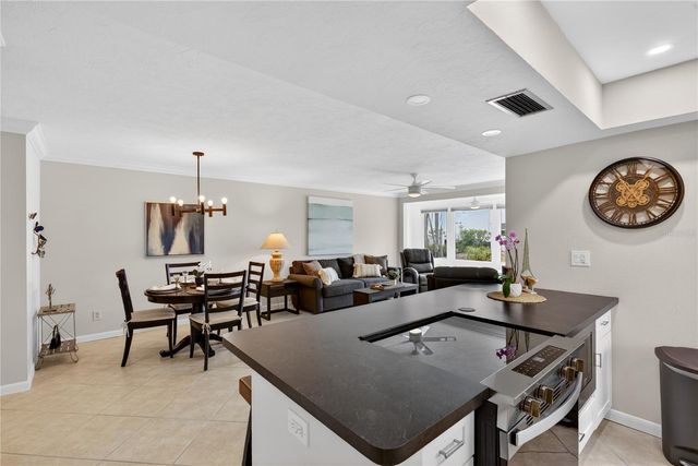 1128 W PEPPERTREE LANE 111, Sarasota, FL 34242