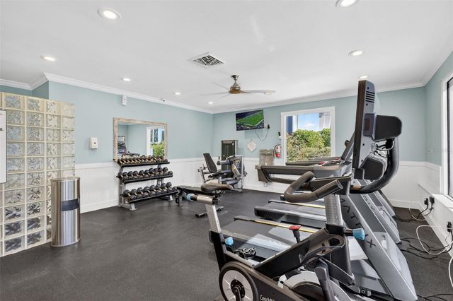 1128 W PEPPERTREE LANE 111, Sarasota, FL 34242
