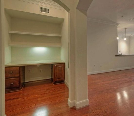 7701 Rialto BLVD 1326, Austin, TX 78735