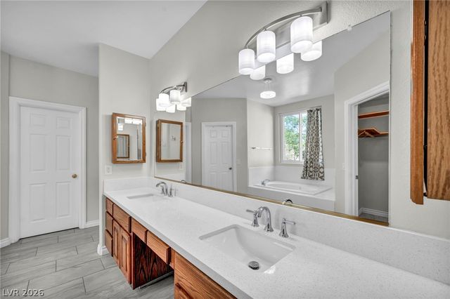 3925 Quadrel Street, Las Vegas, NV 89129
