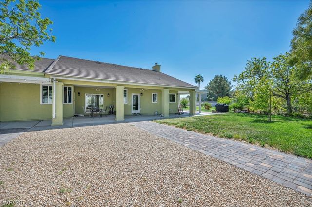 3925 Quadrel Street, Las Vegas, NV 89129