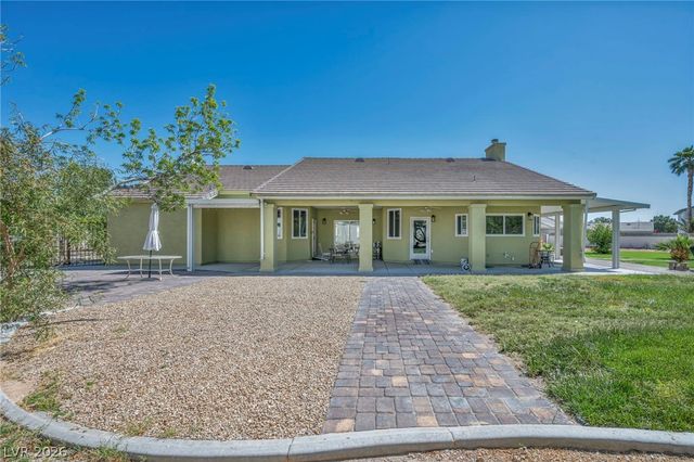 3925 Quadrel Street, Las Vegas, NV 89129