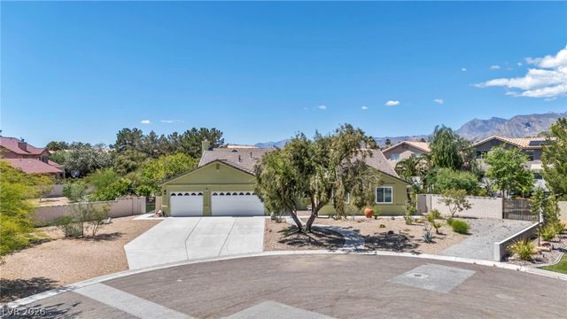 3925 Quadrel Street, Las Vegas, NV 89129