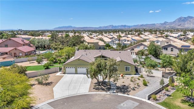 3925 Quadrel Street, Las Vegas, NV 89129