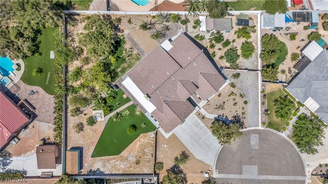 3925 Quadrel Street, Las Vegas, NV 89129