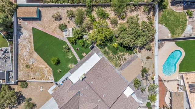3925 Quadrel Street, Las Vegas, NV 89129