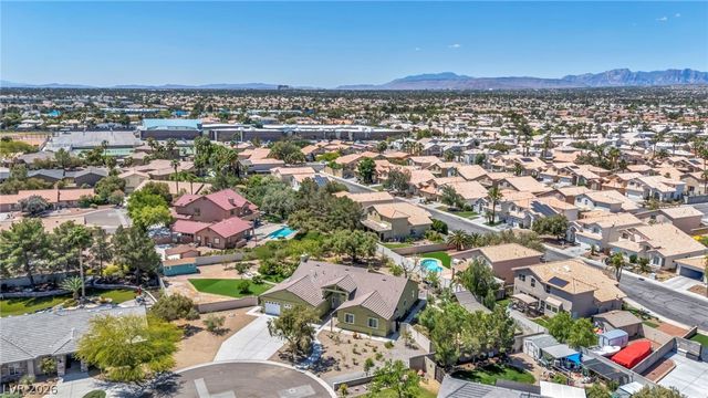3925 Quadrel Street, Las Vegas, NV 89129