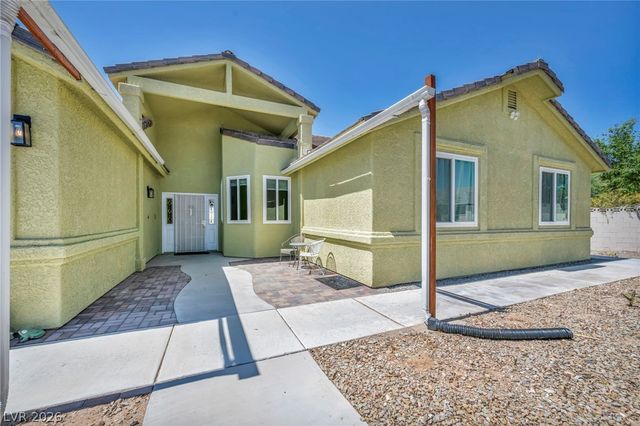 3925 Quadrel Street, Las Vegas, NV 89129