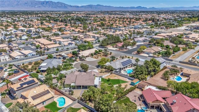 3925 Quadrel Street, Las Vegas, NV 89129