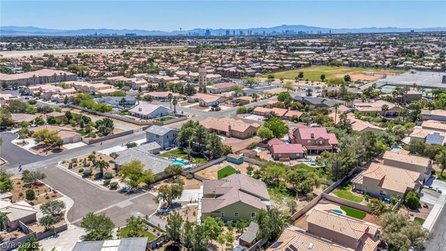 3925 Quadrel Street, Las Vegas, NV 89129