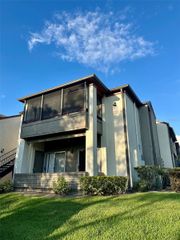10263 GANDY BOULEVARD N 2304, St Petersburg, FL 33702