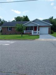 1302 Hardin Road, Lumberton, NC 28358