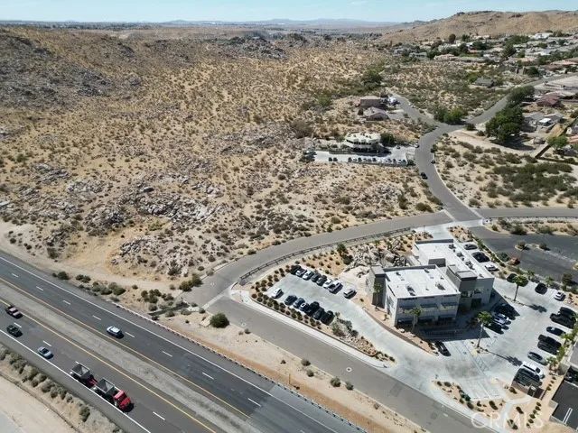0 Happy Trails, Apple Valley, CA 92307