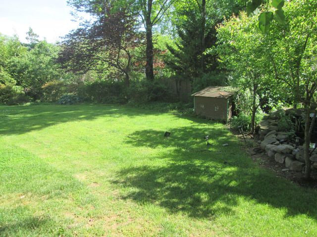 14 CHERBOURG CT, Potomac, MD 20854