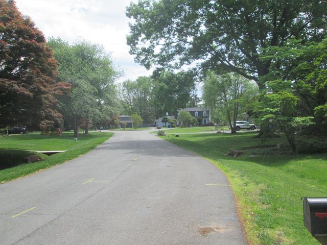 14 CHERBOURG CT, Potomac, MD 20854