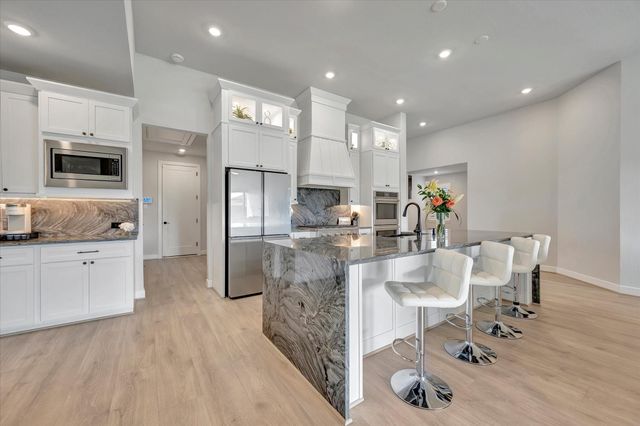 2108 Lila Sky Lane, Friendswood, TX 77546