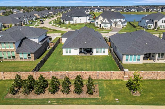2108 Lila Sky Lane, Friendswood, TX 77546