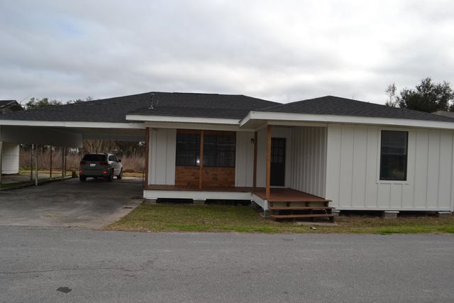 137 West 135th Street, Cut Off, LA 70345