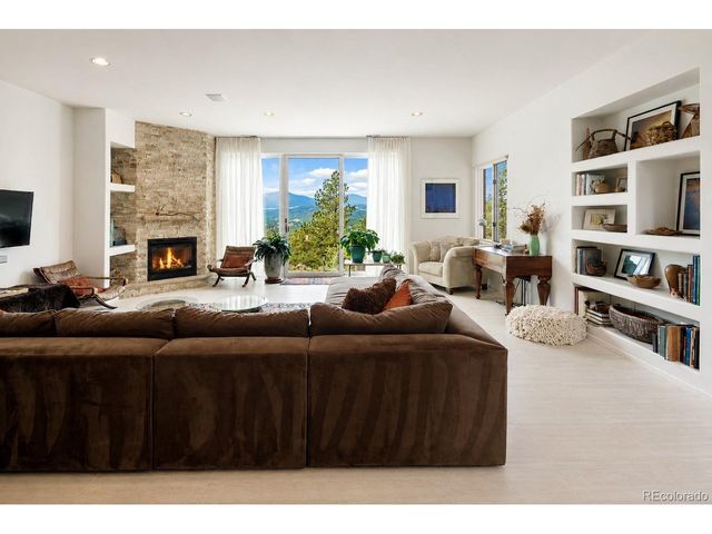 1893 Montane Dr, Golden, CO 80401