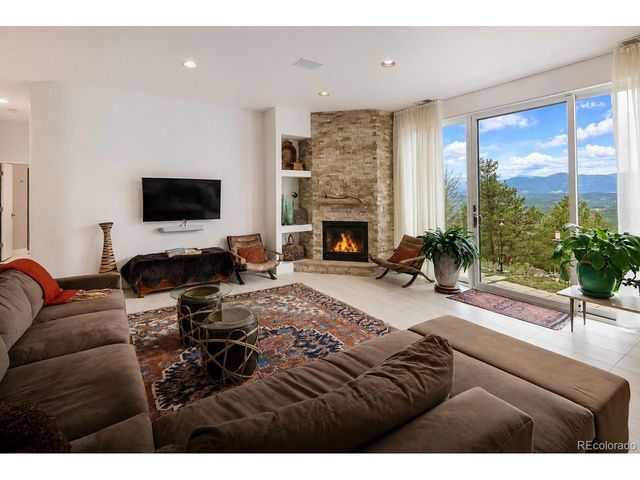1893 Montane Dr, Golden, CO 80401