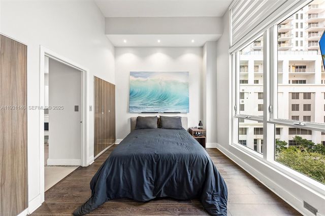 9066 SW 73rd Ct 405, Miami, FL 33156